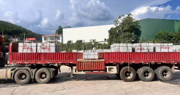 贵州 芝麻灰花岗岩地铺石出货日常