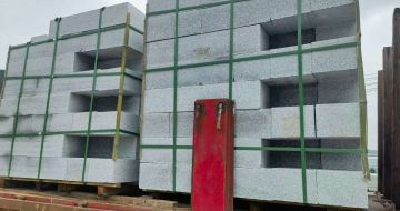 贵州 芝麻白花岗岩路沿石，平石，路侧石，马路牙子，路缘石，立缘石，平缘石等