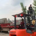 贵州 黄金麻冰裂纹，地铺石装车