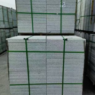 贵州 芝麻白火烧，园林广场市政工程地铺石，1.8~5.0厚均有现货