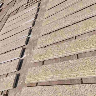 贵州 黄金麻花岗岩光面楼梯踏步