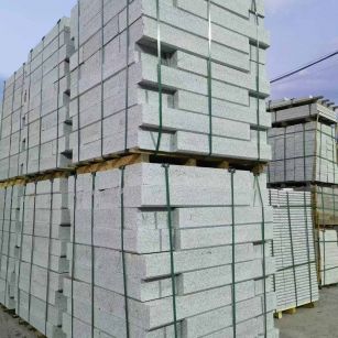 贵州 芝麻白花岗岩路沿石，路缘石，路肩石，道牙，立缘石，马路牙子，街沿石，侧石等