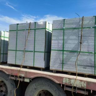 贵州 芝麻白花岗岩地铺石装车日常