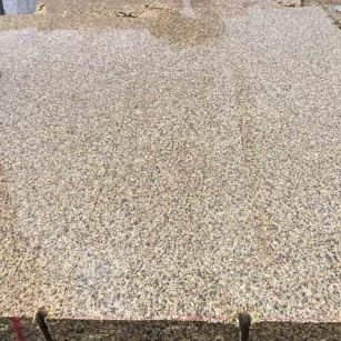 贵州 黄金麻花岗岩石材方料