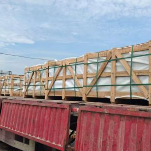 贵州 芝麻白花岗岩地铺石出口专车-泰国游