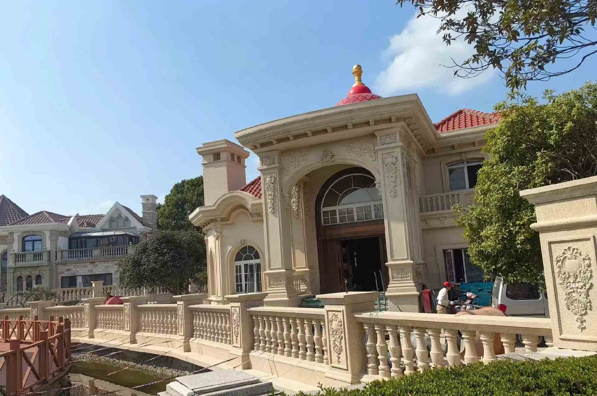 贵州 黄金麻花岗岩欧式别墅