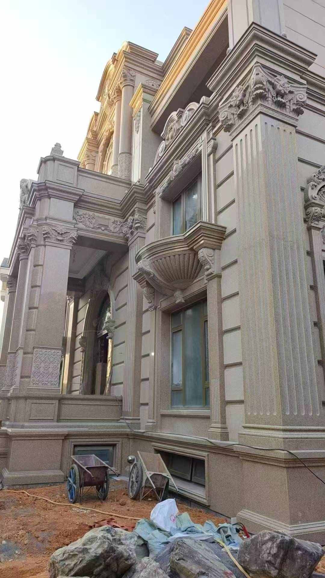 贵州 黄金麻花岗岩光面别墅外墙干挂施工完成