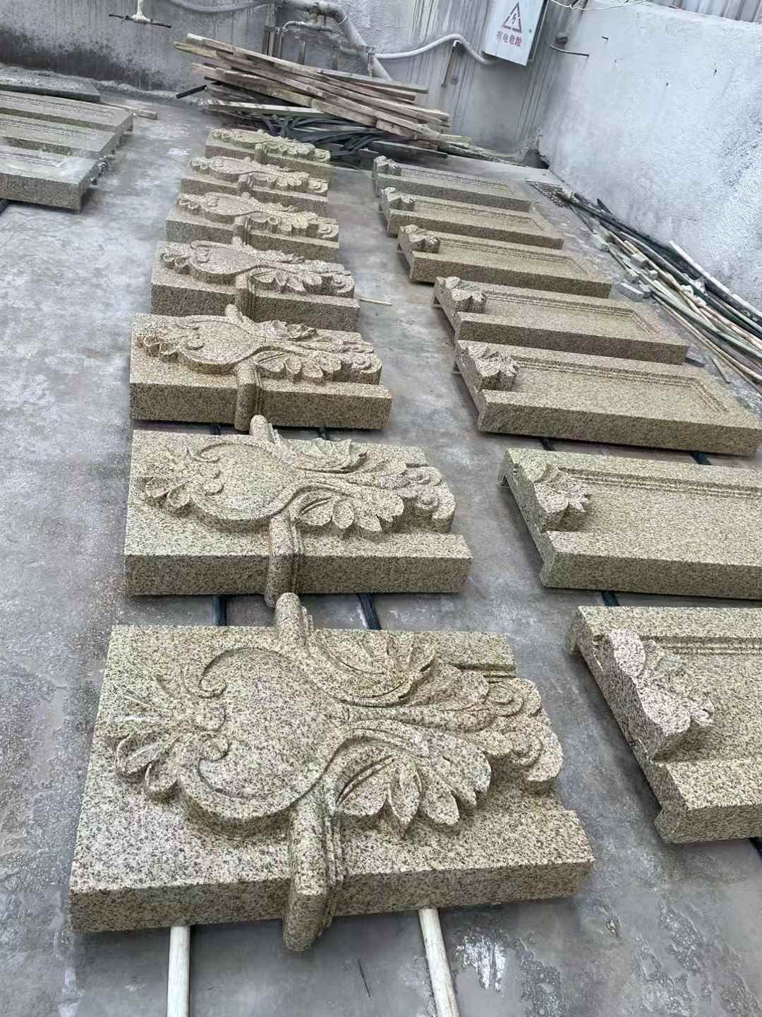 贵州 黄金麻花岗岩别墅外墙雕刻板